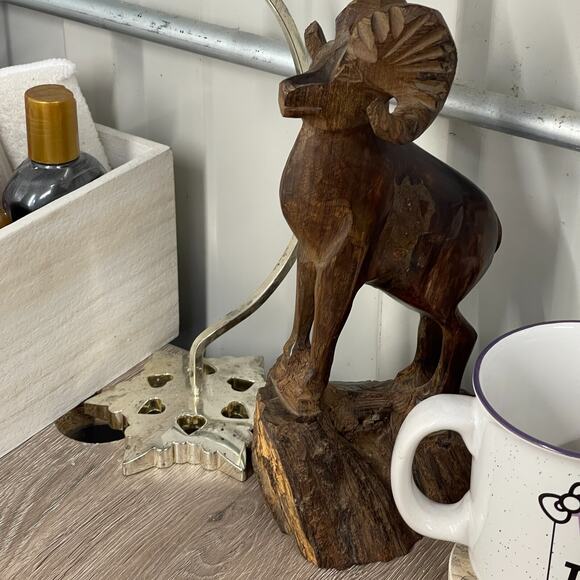 Vintage Ironwood Bighorn Mountain Ram Sheep Hand Carved Statue Sculpture 11" - Picture 10 of 10